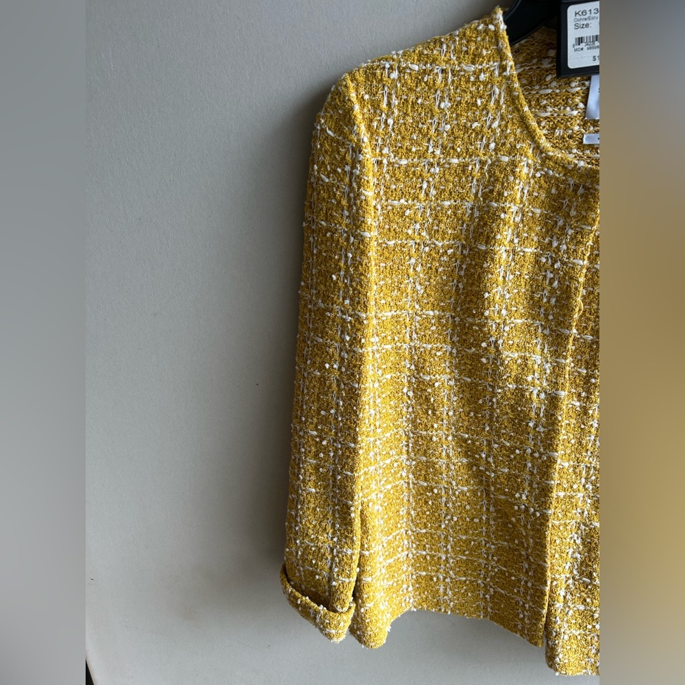 St. John’s Yellow Tweed Jacket - Picture 9 of 12